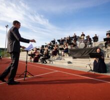 Letthemusicplay2020-12.jpg