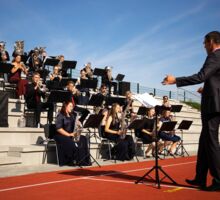 Letthemusicplay2020-02.jpg